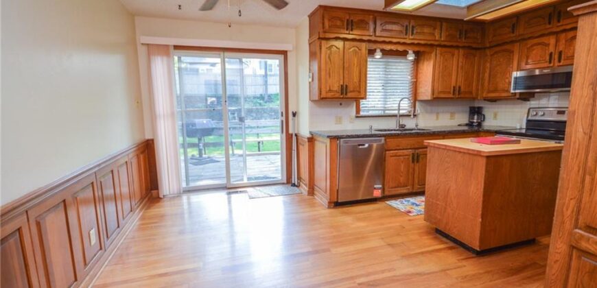 5238 N Wayne Avenue, Kansas City, MO 64118