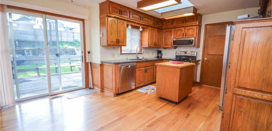 5238 N Wayne Avenue, Kansas City, MO 64118