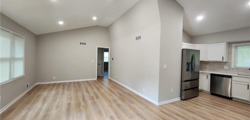 304 Wilshire Boulevard, Liberty, MO 64068