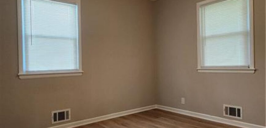 304 Wilshire Boulevard, Liberty, MO 64068