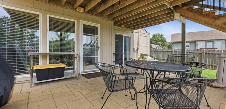 519 Holt Drive, Liberty, MO 64068