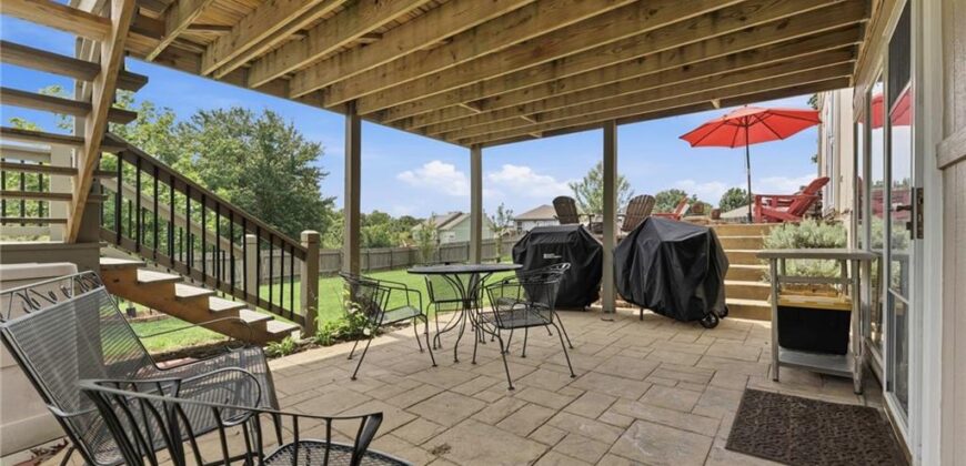 519 Holt Drive, Liberty, MO 64068