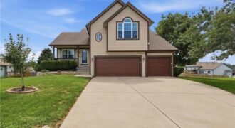 519 Holt Drive, Liberty, MO 64068