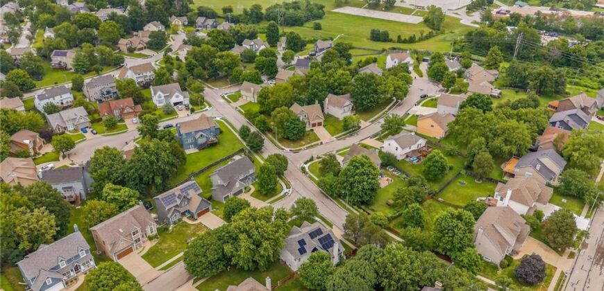 8201 NW 80th Terrace, Kansas City, MO 64152