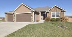 200 Rock Creek Terrace, Smithville, MO 64089