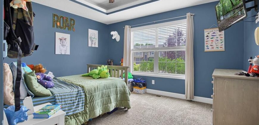 200 Rock Creek Terrace, Smithville, MO 64089