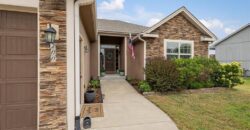 200 Rock Creek Terrace, Smithville, MO 64089