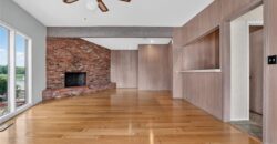 1109 NW South Shore Drive, Lake Waukomis, MO 64151