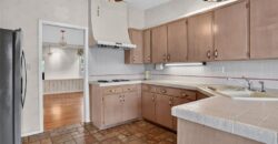 1109 NW South Shore Drive, Lake Waukomis, MO 64151