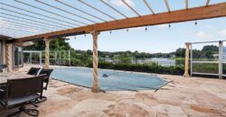 1109 NW South Shore Drive, Lake Waukomis, MO 64151