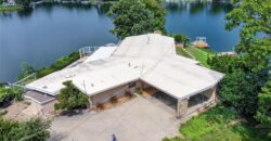 1109 NW South Shore Drive, Lake Waukomis, MO 64151