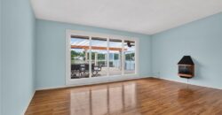 1109 NW South Shore Drive, Lake Waukomis, MO 64151