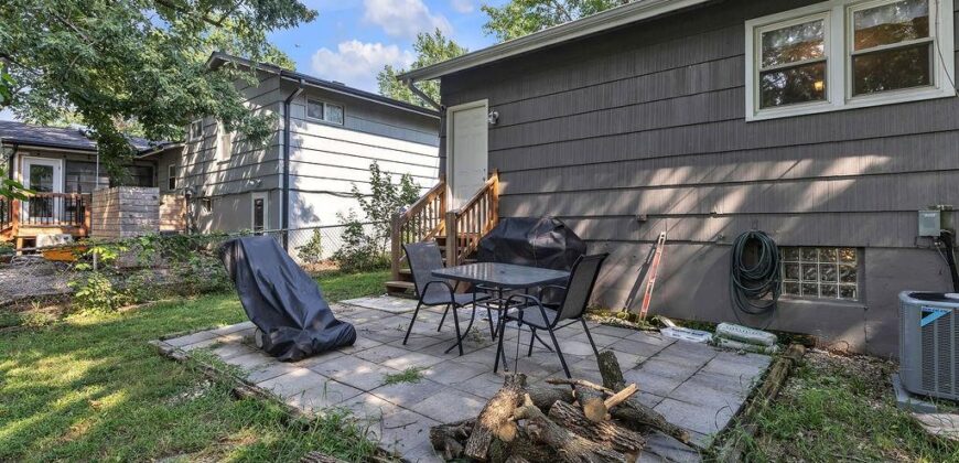 7414 Park Forest Lane, Kansas City, MO 64152