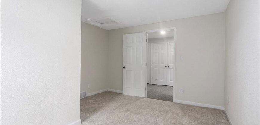 3628 N Cypress Avenue, Kansas City, MO 64117