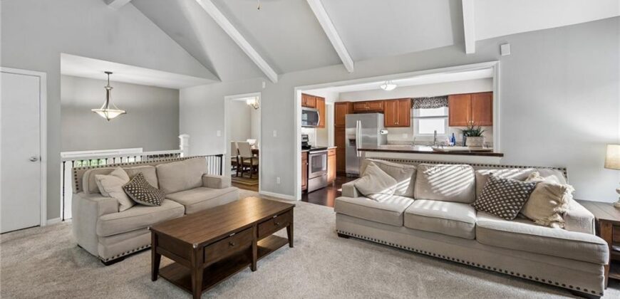 7833 N Michigan Avenue, Kansas City, MO 64118