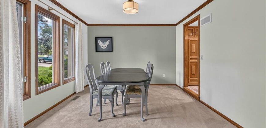5129 NW Walden Drive, Kansas City, MO 64151