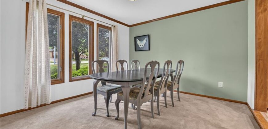 5129 NW Walden Drive, Kansas City, MO 64151