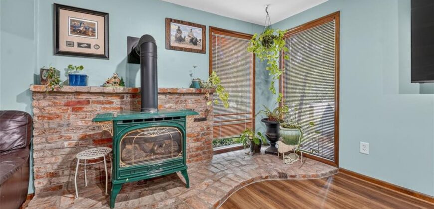 5129 NW Walden Drive, Kansas City, MO 64151