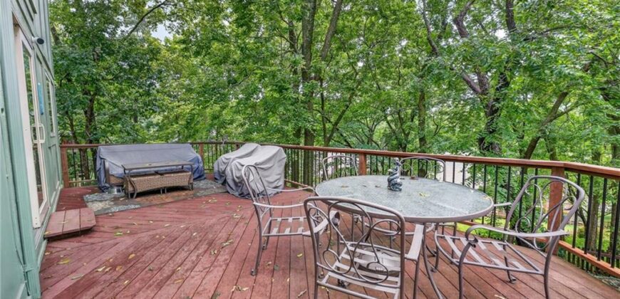 5129 NW Walden Drive, Kansas City, MO 64151