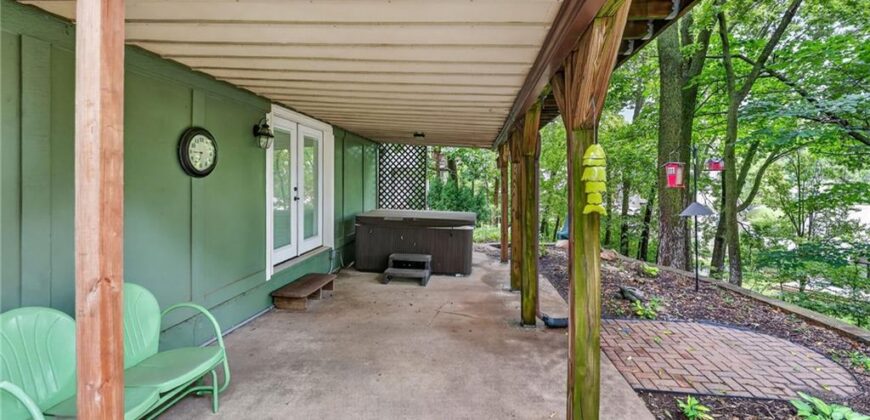 5129 NW Walden Drive, Kansas City, MO 64151