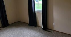 8105 N SUMMIT Street, Kansas City, MO 64118