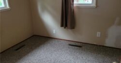 8105 N SUMMIT Street, Kansas City, MO 64118