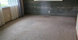 8105 N SUMMIT Street, Kansas City, MO 64118