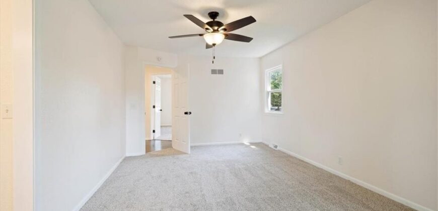 6220 N BALES Avenue, Gladstone, MO 64119