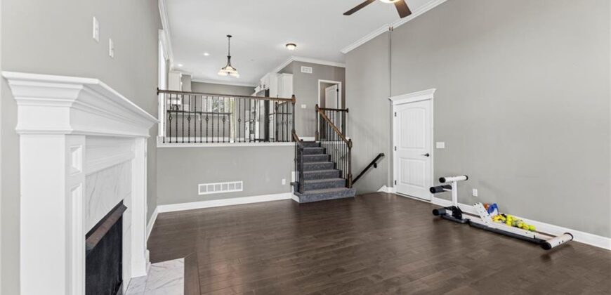 9409 N Ditzler Avenue, Kansas City, MO 64157