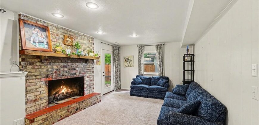 1601 Todd Street, Platte City, MO 64079