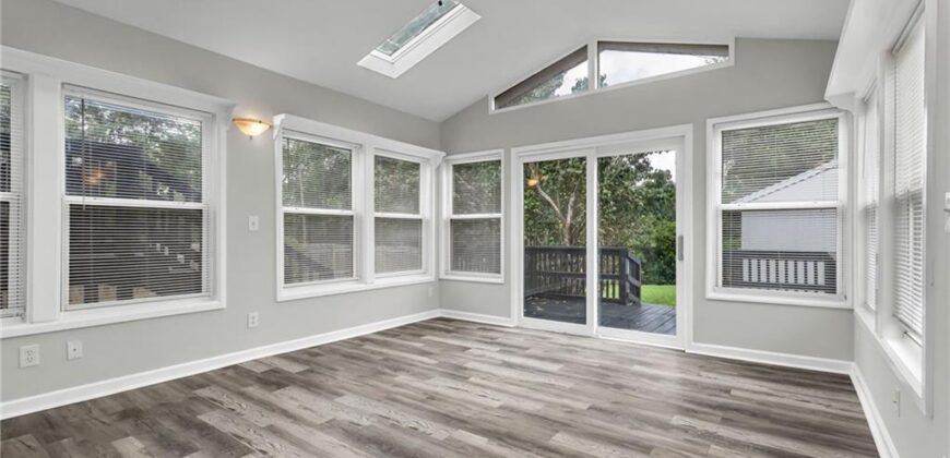 1304 NW 65th Terrace, Kansas City, MO 64118
