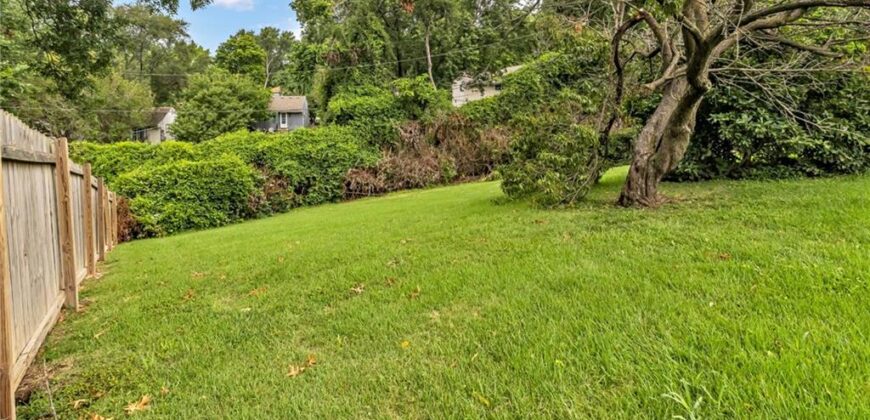 1304 NW 65th Terrace, Kansas City, MO 64118