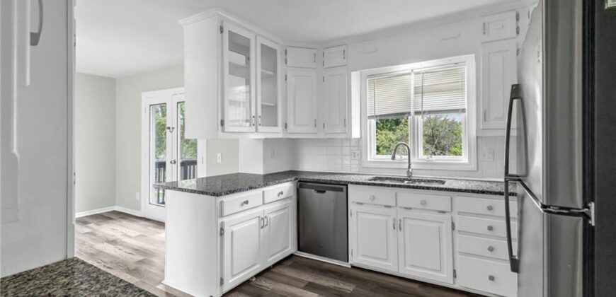 1304 NW 65th Terrace, Kansas City, MO 64118