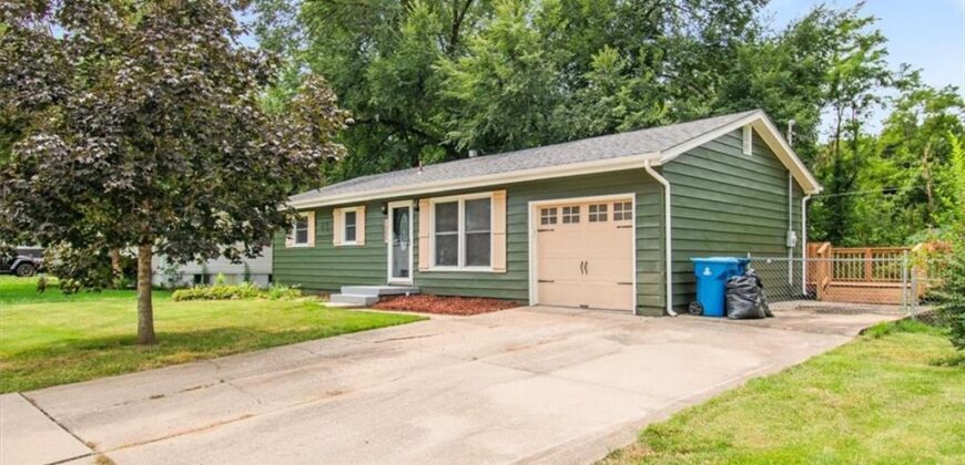 1002 S Main Street, Liberty, MO 64068