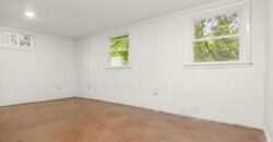 1002 S Main Street, Liberty, MO 64068