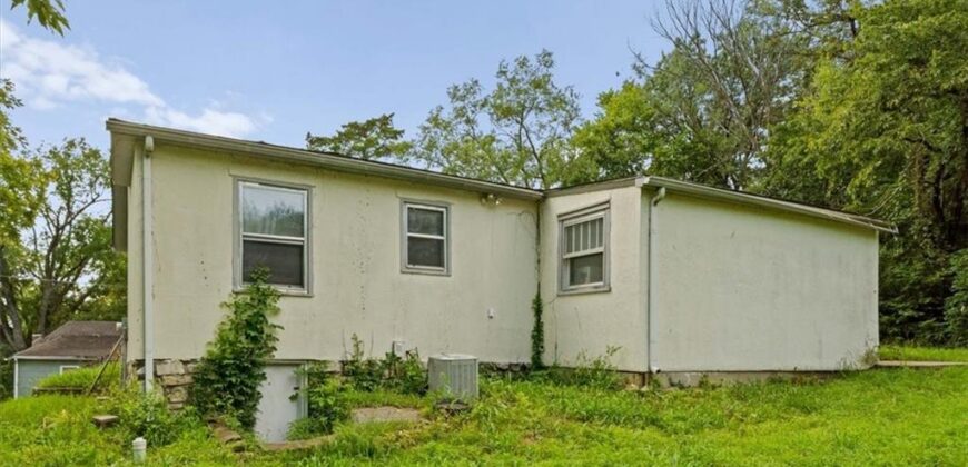 103 Ash Street, Excelsior Springs, MO 64024