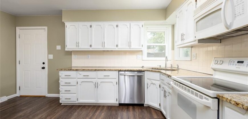7914 N Garfield Avenue, Kansas City, MO 64118