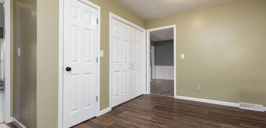 7914 N Garfield Avenue, Kansas City, MO 64118