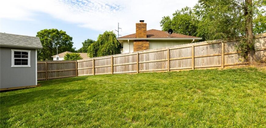 7914 N Garfield Avenue, Kansas City, MO 64118