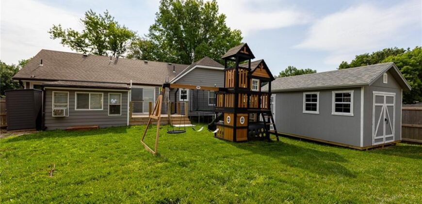 7914 N Garfield Avenue, Kansas City, MO 64118