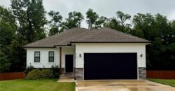 3704 NW 95th Street, Kansas City, MO 64154