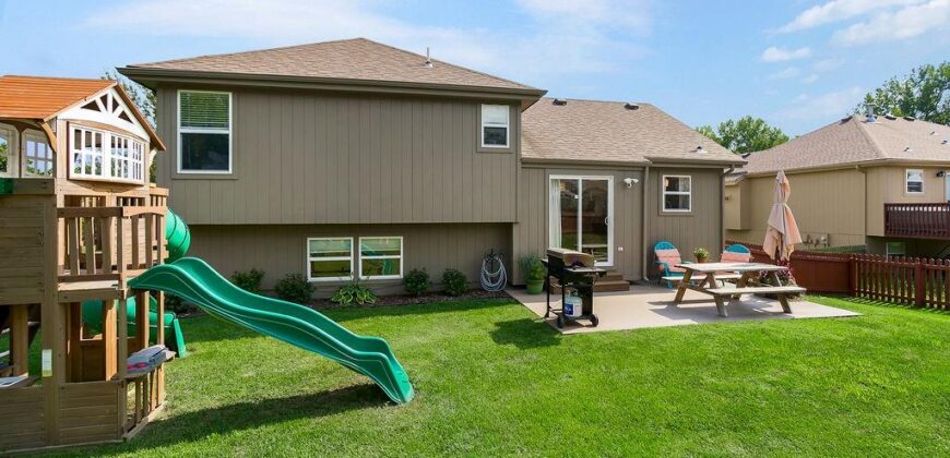 8116 NE 109TH Lane, Kansas City, MO 64157