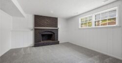 8815 N Grand Avenue, Kansas City, MO 64155