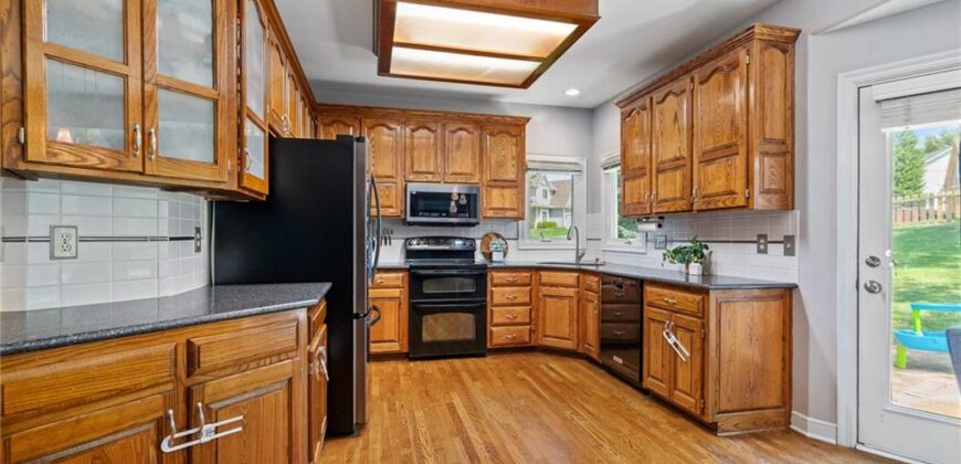 9101 NW 86th Court, Kansas City, MO 64153