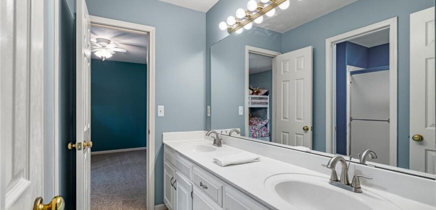 9101 NW 86th Court, Kansas City, MO 64153