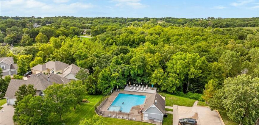 9101 NW 86th Court, Kansas City, MO 64153