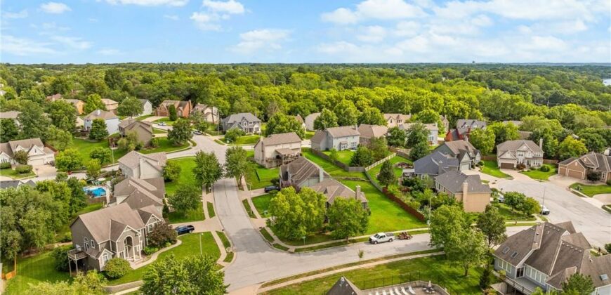 9101 NW 86th Court, Kansas City, MO 64153