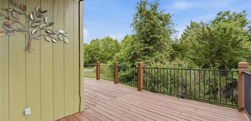 5819 N Liberty Avenue, Kansas City, MO 64118