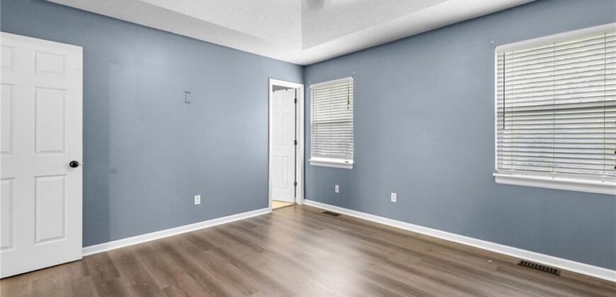 1832 Gates Drive, Platte City, MO 64079