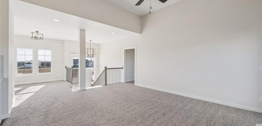 1034 Fir Lane, Liberty, MO 64068